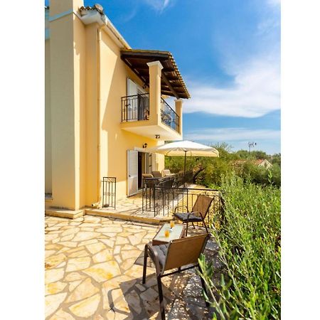 Villa Evie Nisaki  Екстериор снимка