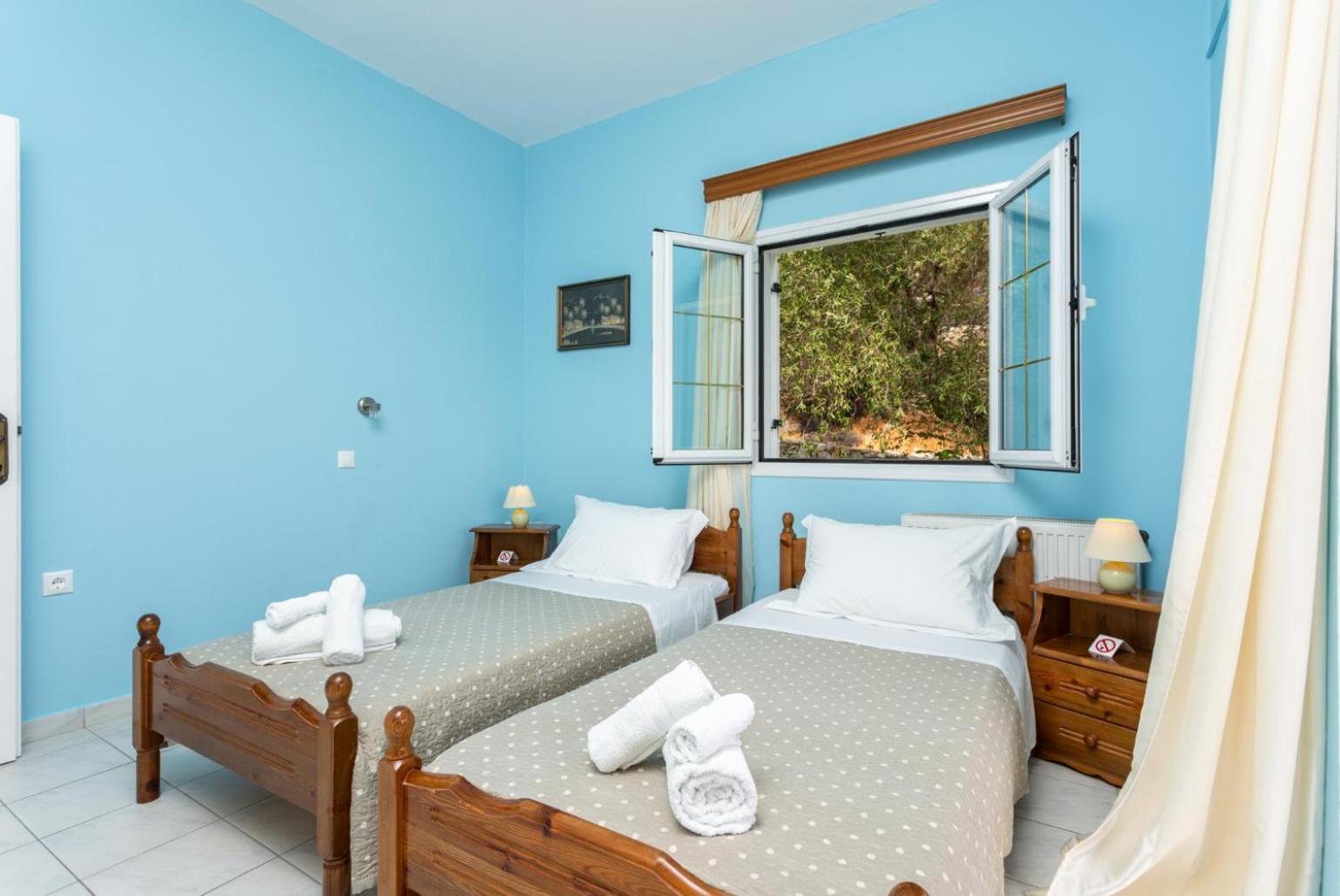 Villa Evie Nisaki  Екстериор снимка