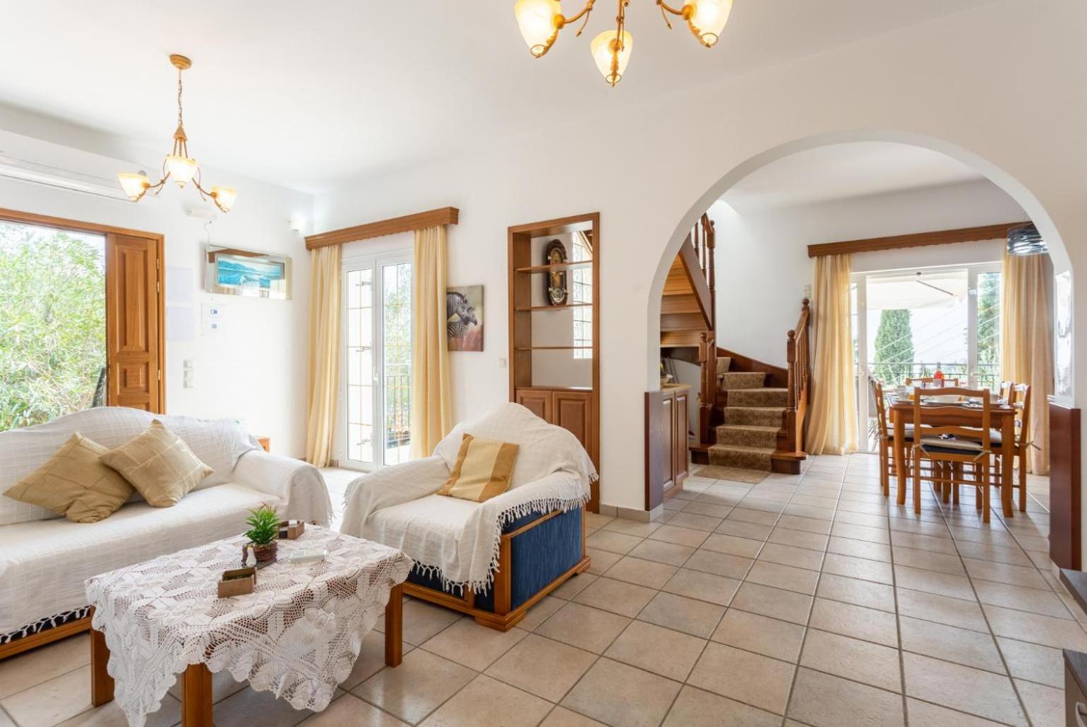 Villa Evie Nisaki  Екстериор снимка